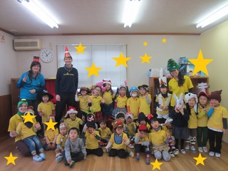 Funny Hat group photo 1.jpg